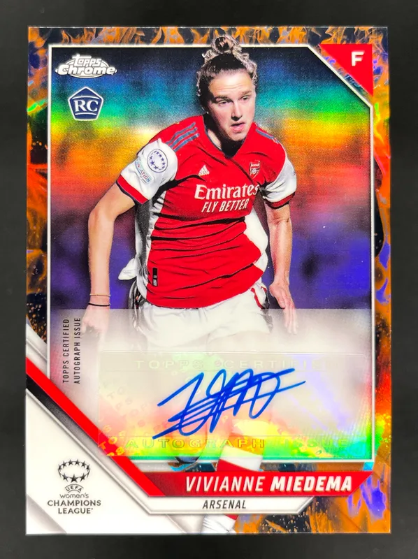 2021-22 Topps Chrome UWCL Vivianne Miedema Inferno /75 Autograph #VM