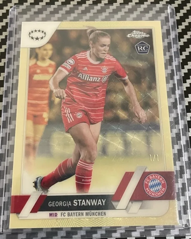 2022-23 Topps Chrome UEFA Women's UWCL Superfractor /1