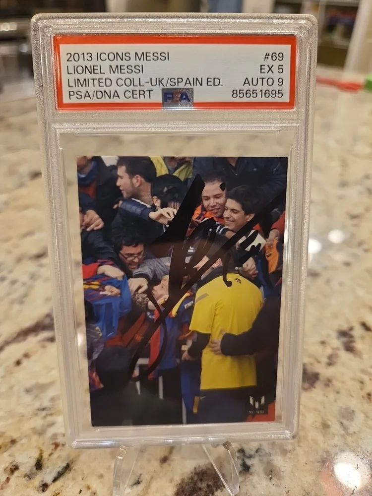 2013 Icons Messi Limited Collection Auto